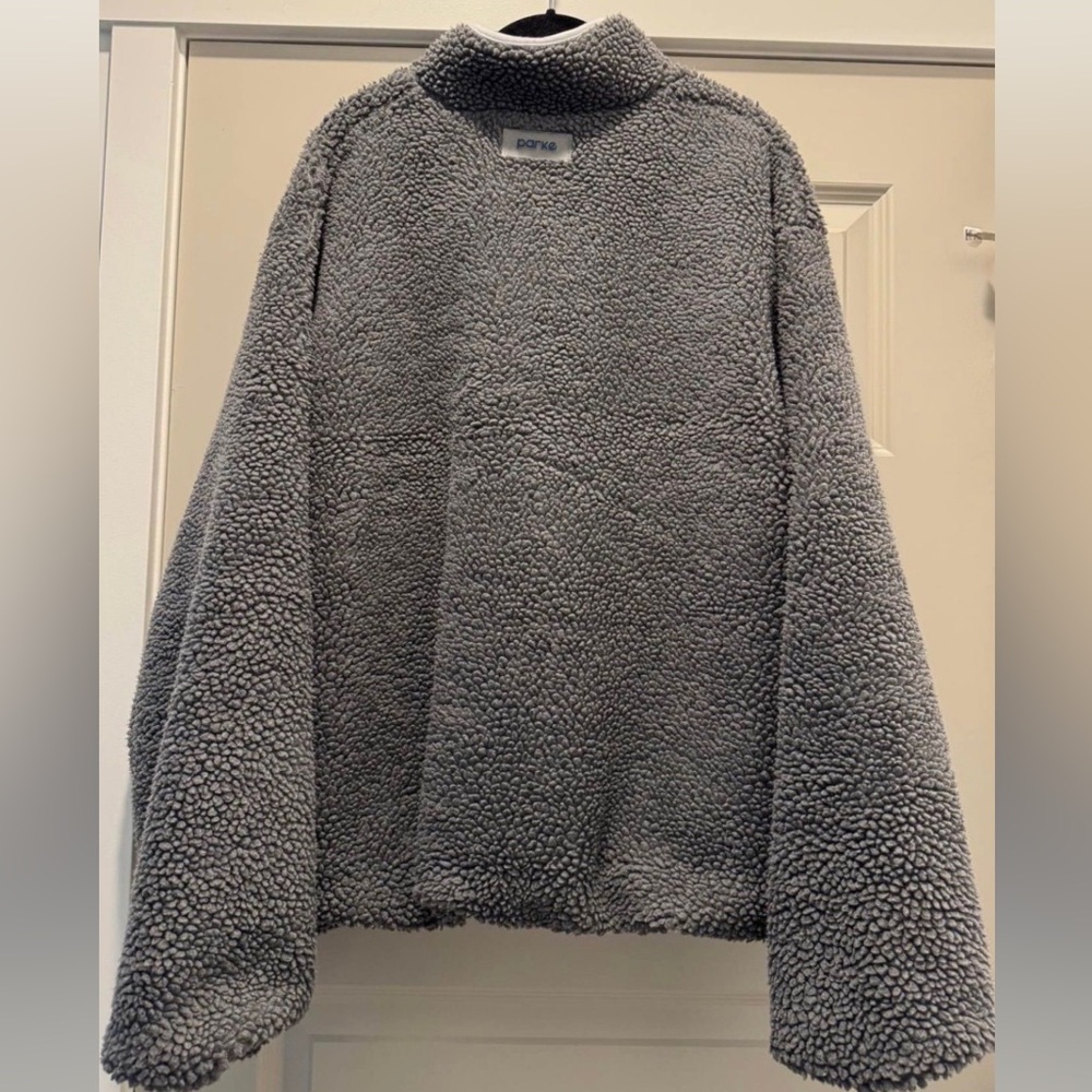 Parke Cozy Gray Sherpa Pullover Size L/ XL - Picture 2 of 3